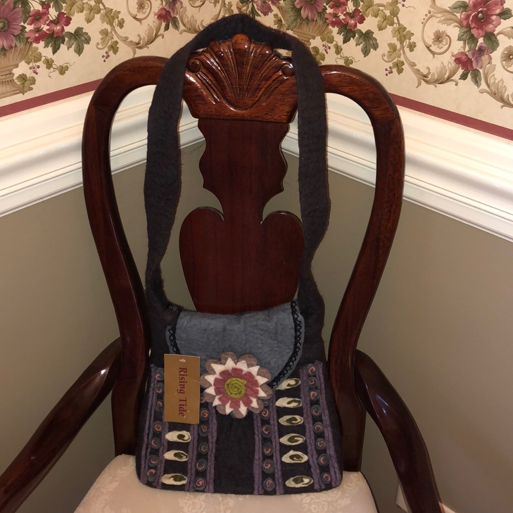 Gorgeous NWT Rising Tide Sheep Wool Bag